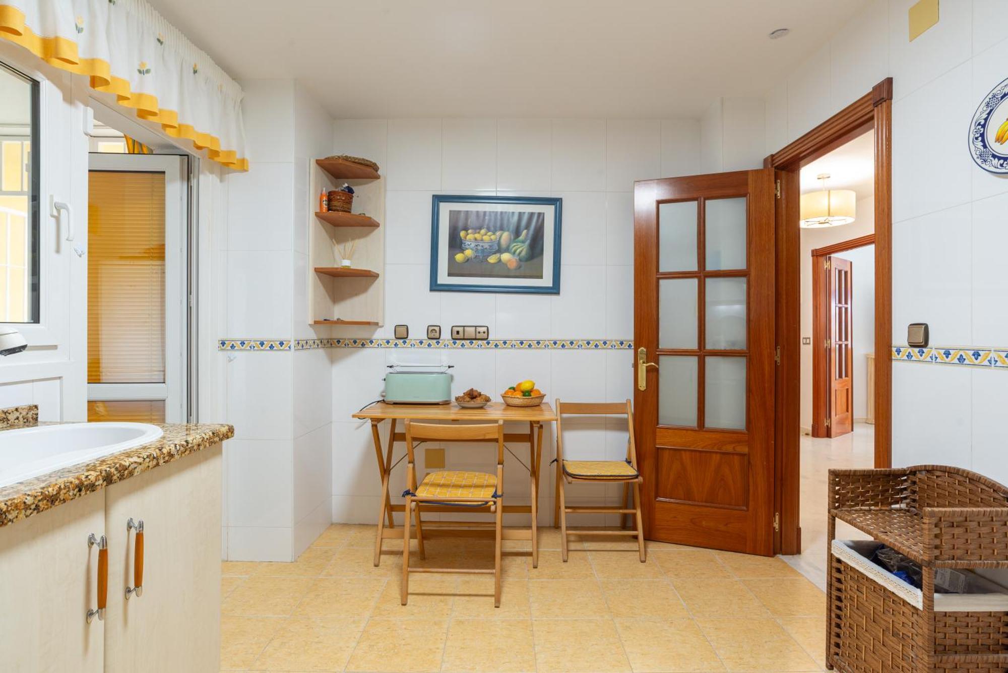 Villa Valentina - Renovated On Los Alamos Beach Torremolinos Esterno foto