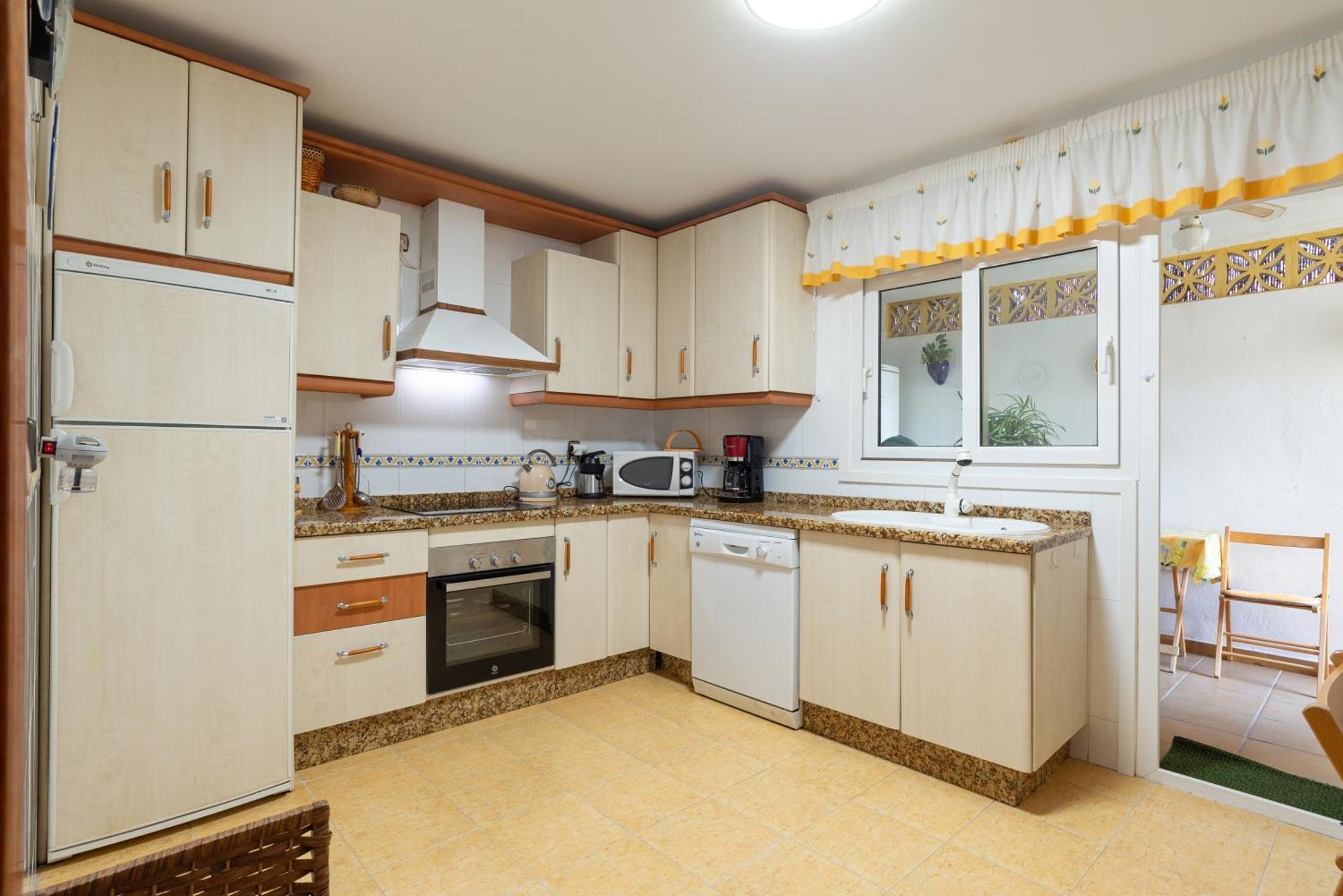 Villa Valentina - Renovated On Los Alamos Beach Torremolinos Esterno foto
