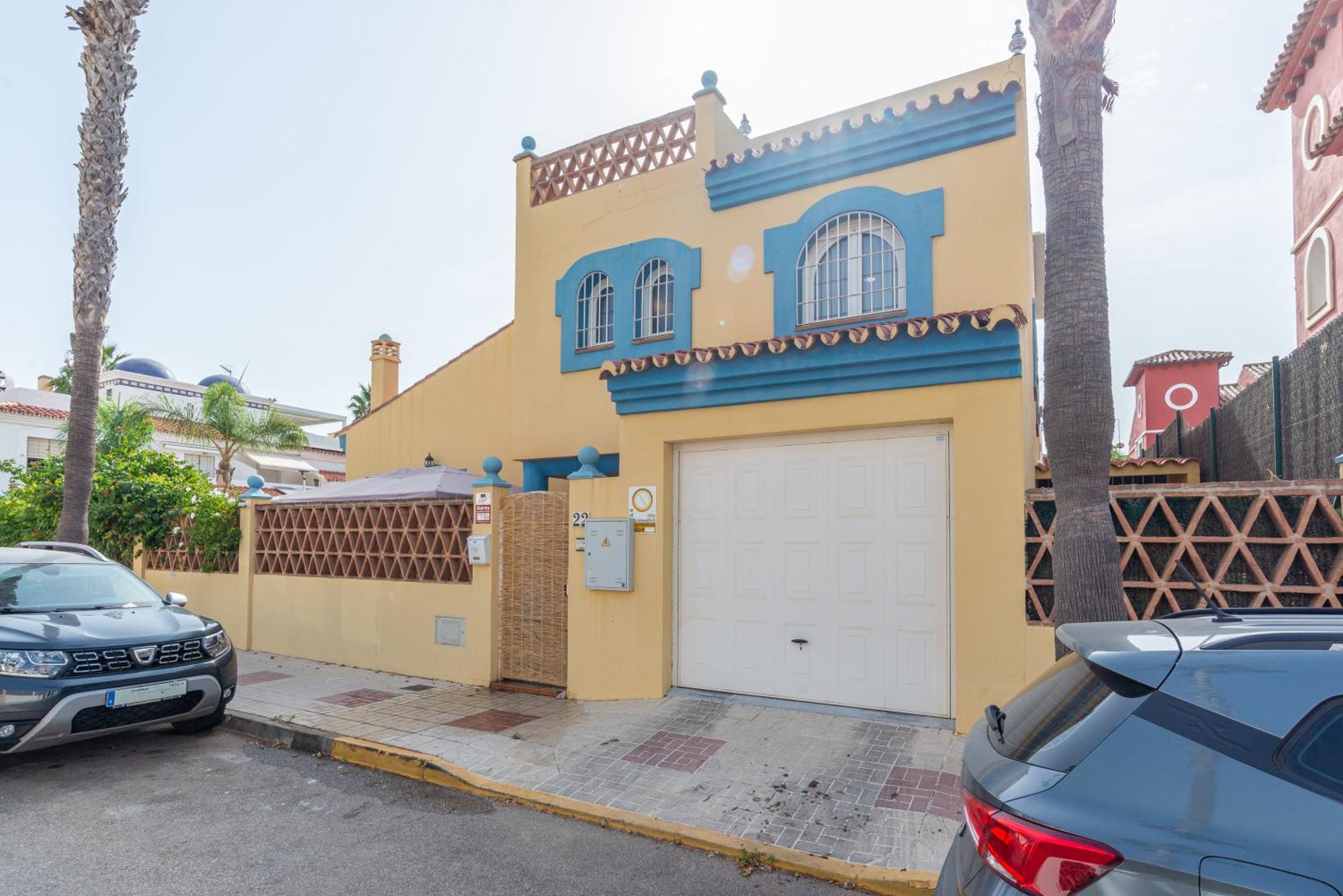 Villa Valentina - Renovated On Los Alamos Beach Torremolinos Esterno foto