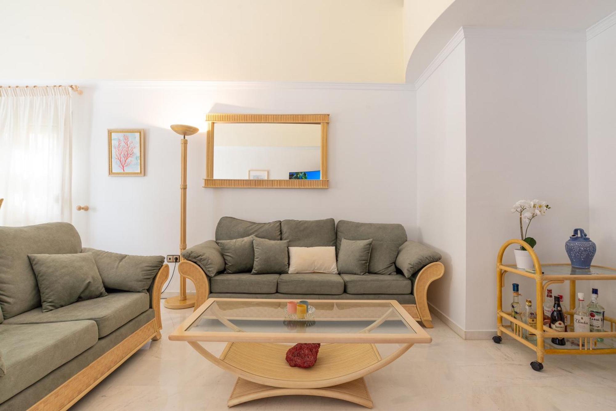 Villa Valentina - Renovated On Los Alamos Beach Torremolinos Esterno foto